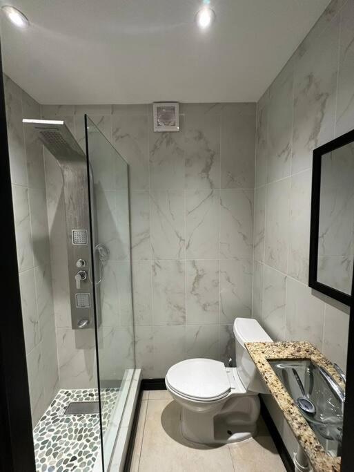 The Jewel Apartment Кингстън Екстериор снимка